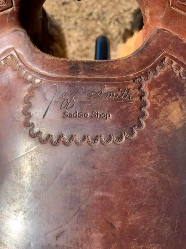 used jeff smith 15.5" custom saddle (wide tree) used jeff smith 15.5" custom saddle (wide tree)